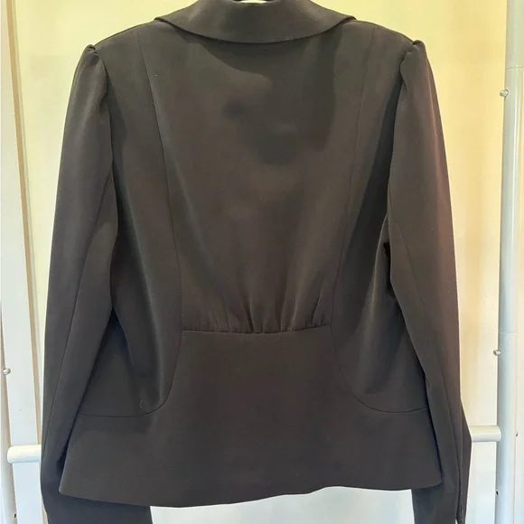 White House Black Market Elegant Black Blazer - Picture 4 of 4